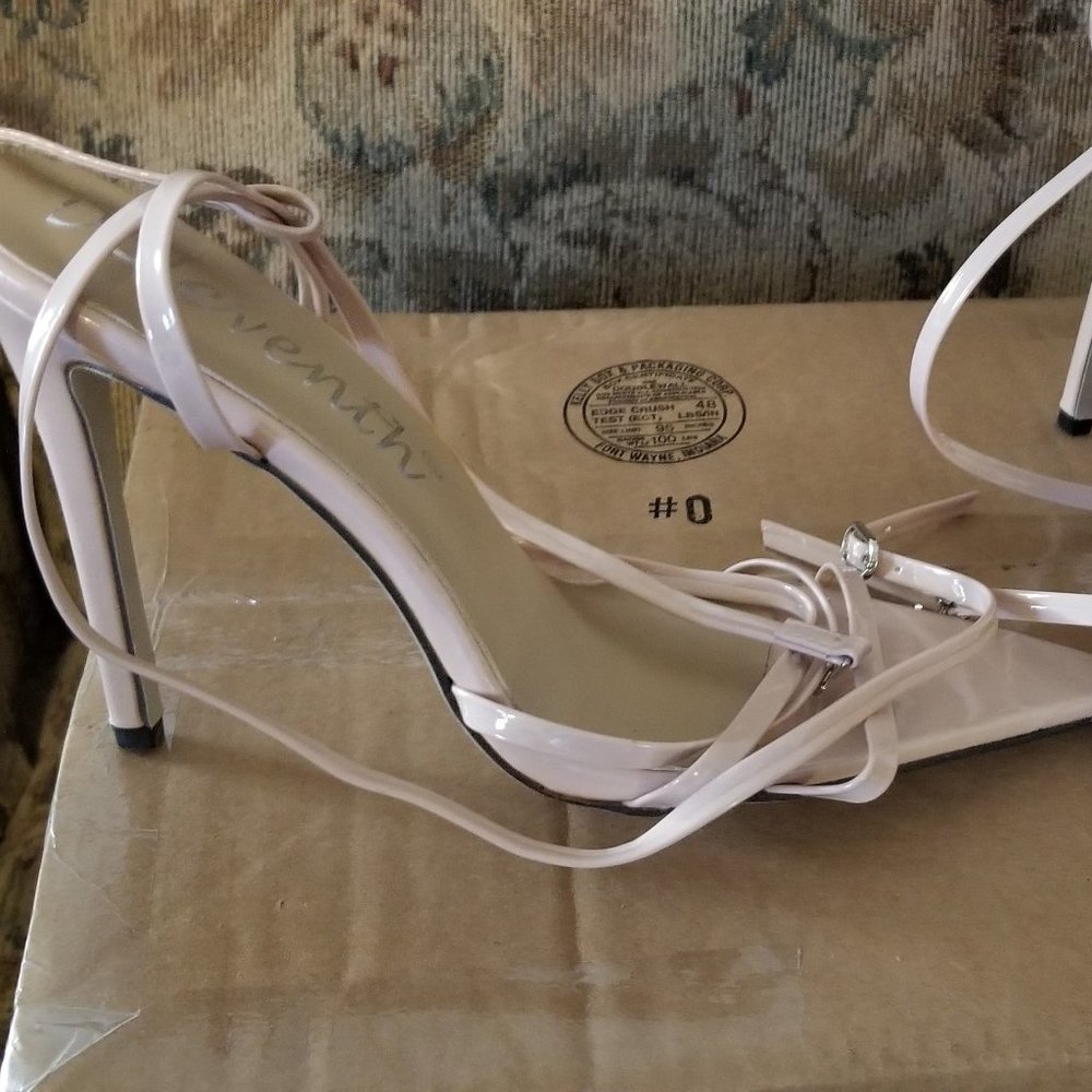 DELEVENTH Nude strappy stilletto sandals